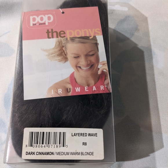 Hair U Wear "Pop the ponys" - Picture 7 of 7